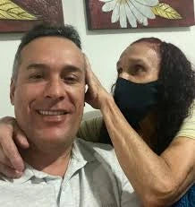 <strong>Carlos M. (Bogotá, contratista)</strong>